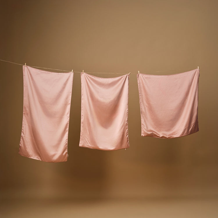 How to Wash a Silk Pillowcase Without Ruining It?