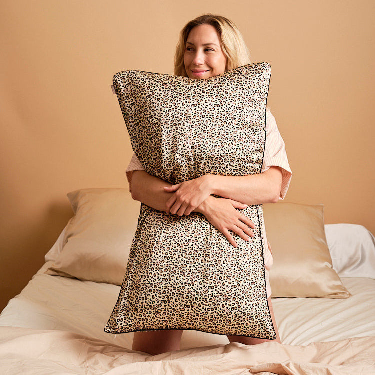 100% Mulberry Silk Pillowcase - Leopard