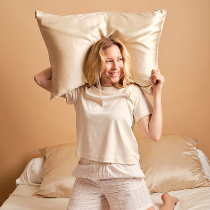 100% Mulberry Silk Pillowcase - Champagne