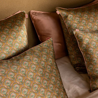 100% Mulberry Silk Pillowcase - Sacred Flowers