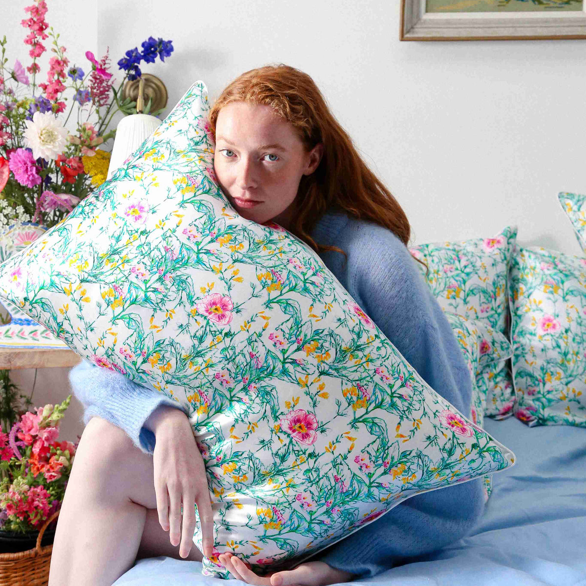 100% Mulberry Silk Pillowcase - Botanical Tracery