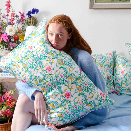 100% Mulberry Silk Pillowcase - Botanical Tracery