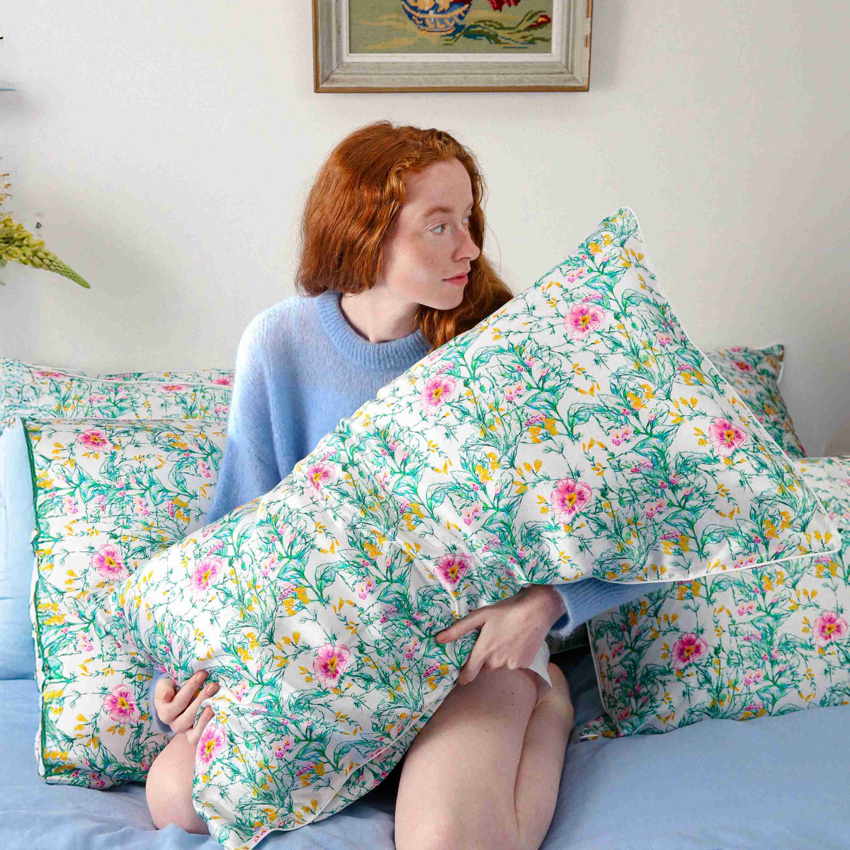 100% Mulberry Silk Pillowcase - Botanical Tracery