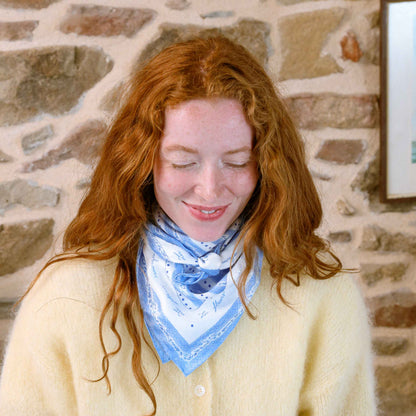 100% pure silk scarf - Trefoil Leaf