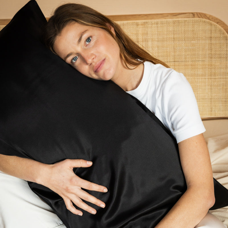 100% Mulberry Silk Pillowcase - Black